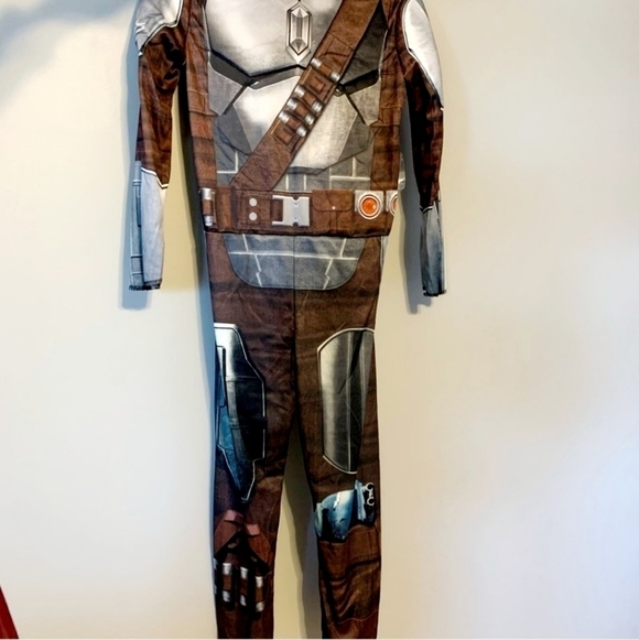 NWT STAR WARS The Mandalorian Halloween Costume Cosplay Child Large (12-14) New - Picture 5 of 8